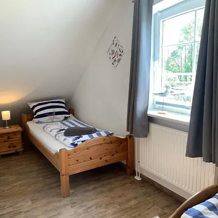 Friesenperle By Interhome Tatil Evi Norden